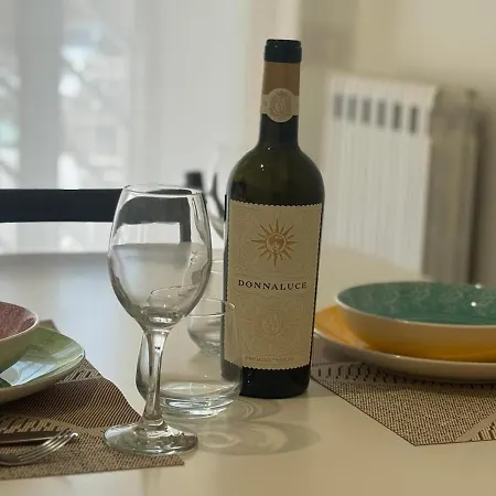 公寓 Donnaluce 拉蒂纳
